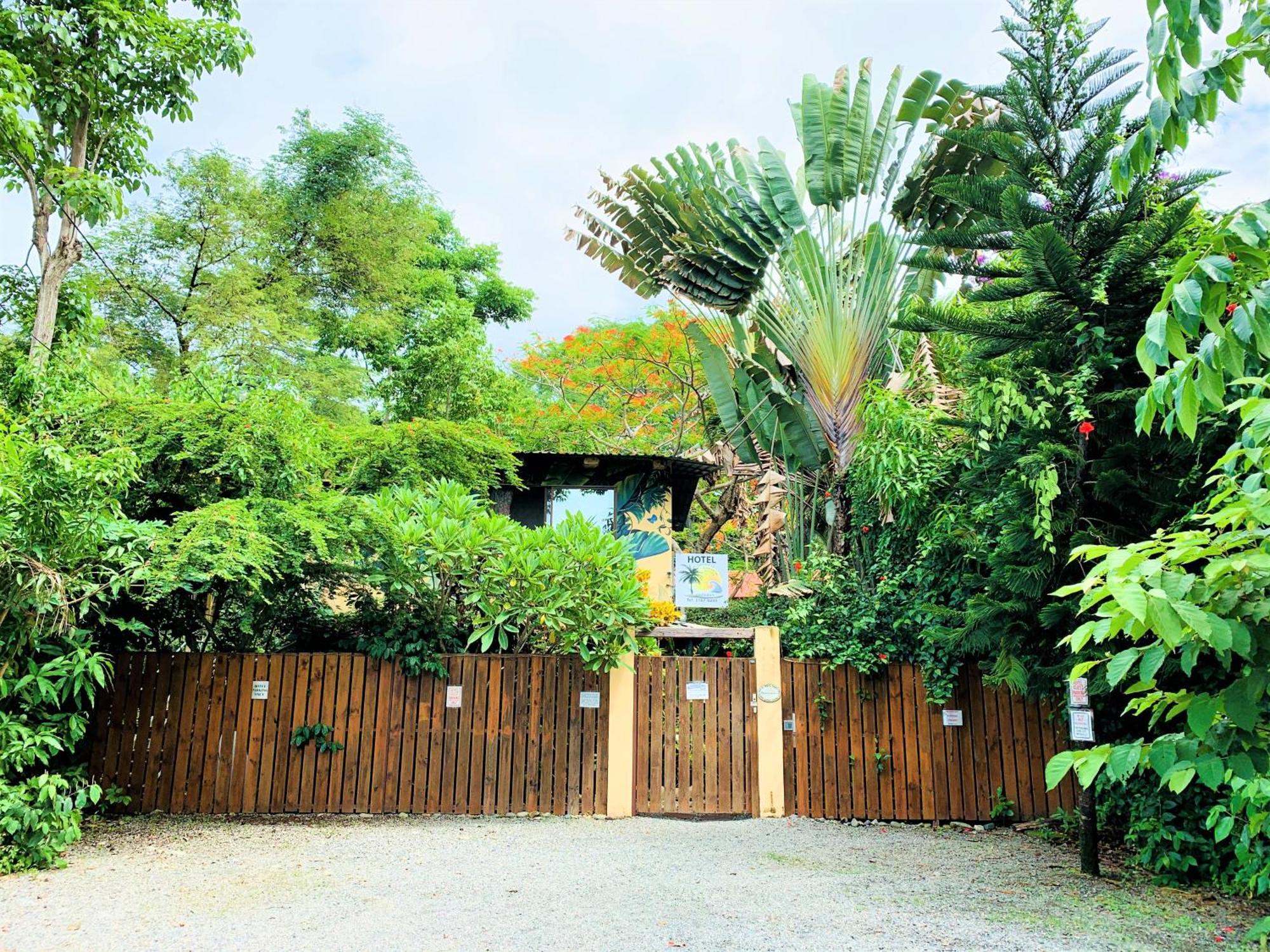 Hotel Tropical Sands Dominical Eksteriør bilde