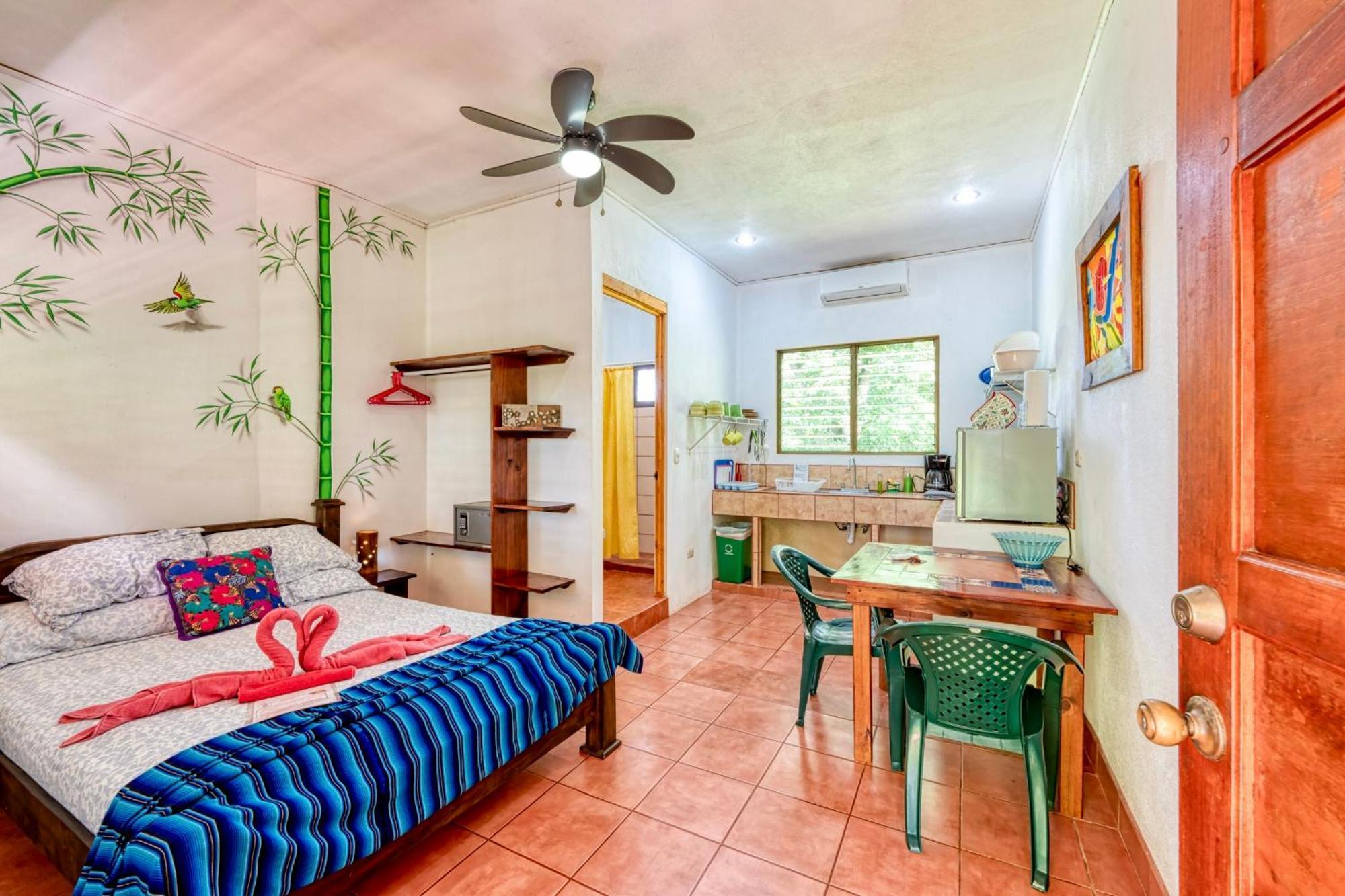 Hotel Tropical Sands Dominical Eksteriør bilde