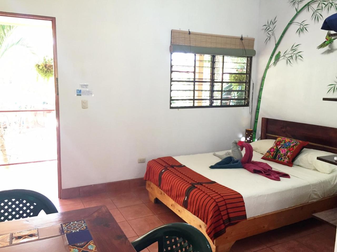 Hotel Tropical Sands Dominical Eksteriør bilde